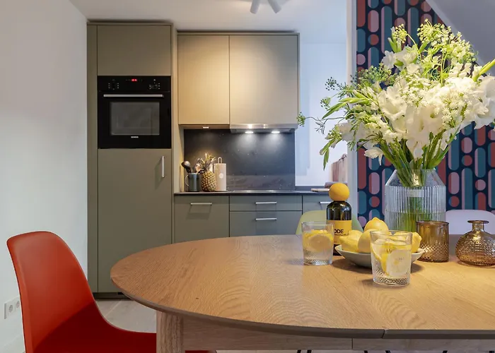 Kajuete #7 Dock 6a *